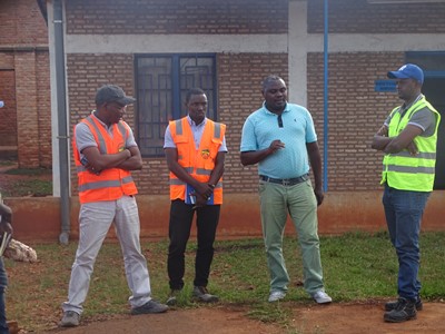 Le DG à la Base vie de l'Entreprise HUNAN